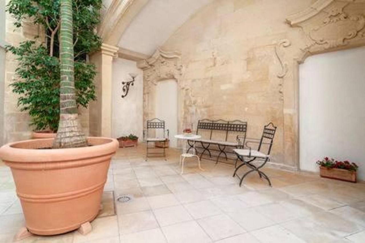 Villa Dimora Santangelo Lecce Esterno foto